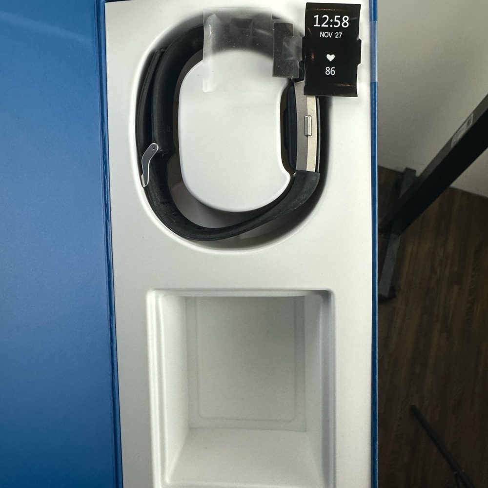 Fitbit Charge 2 Large with Black Charging Stand - Picture 6 of 6